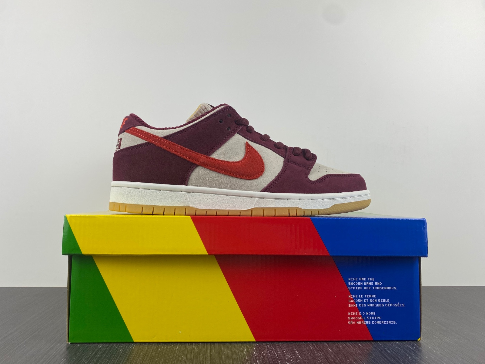 Skate Like a Girl x Nike SB Dunk Low DX4589-600