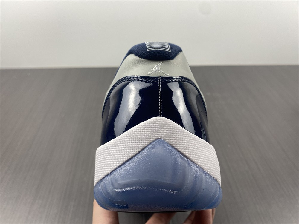 Jordan 11 Retro Low Georgetown 528895-007