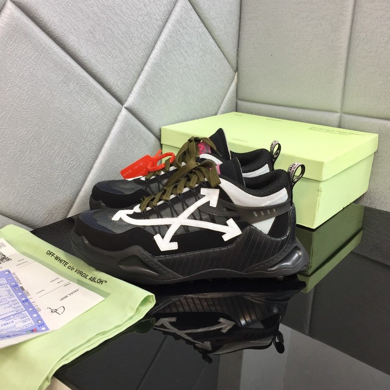 OW C/O ODSY-1000 SPORTS SHOES