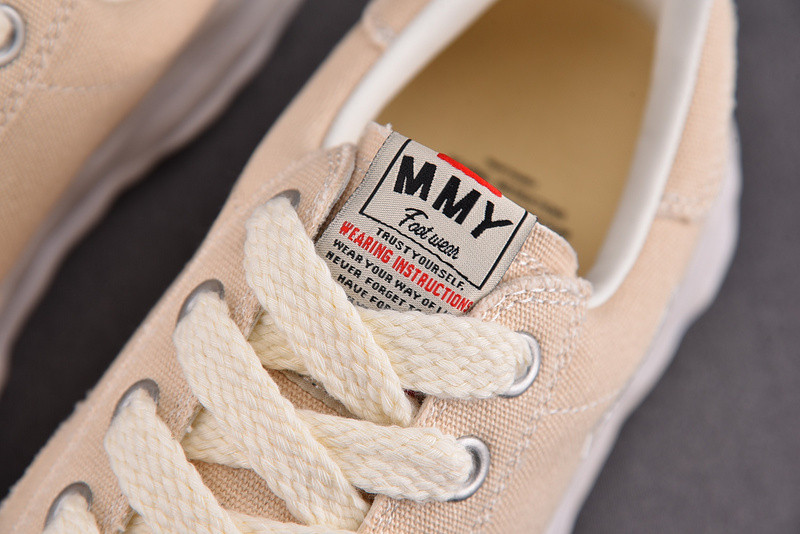 Ma*s*n mihara sneakers