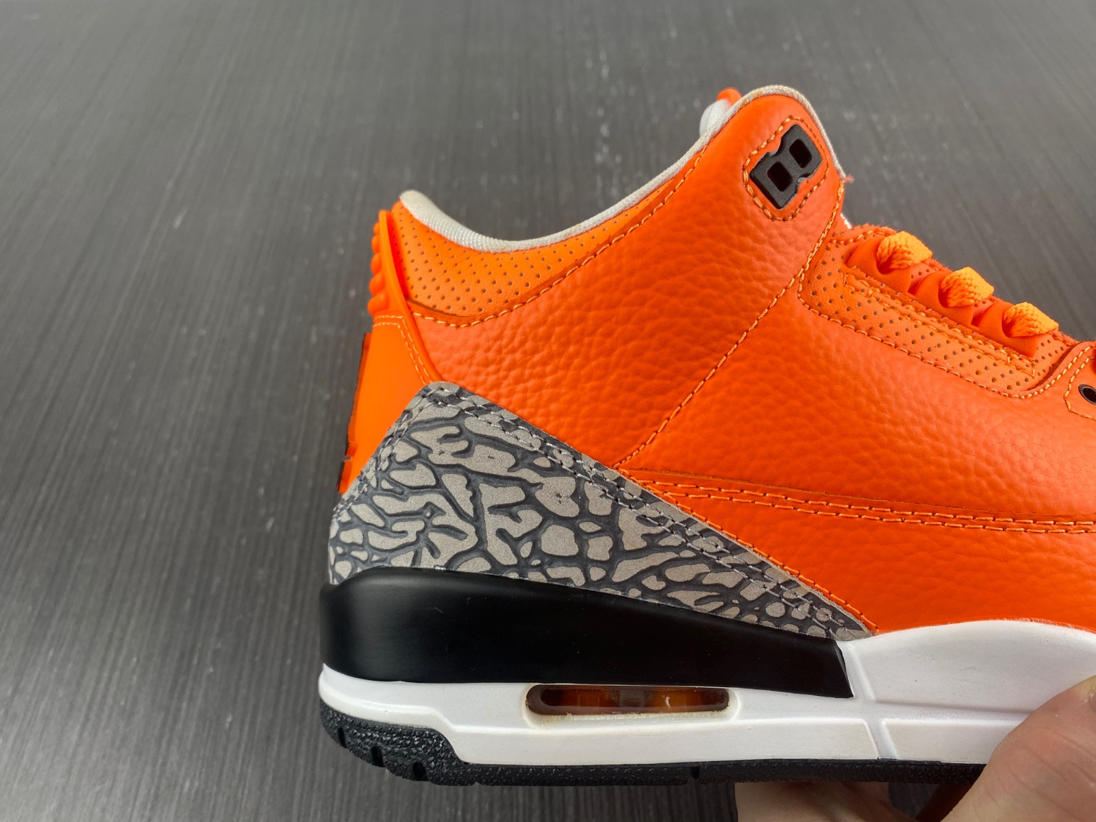 Air Jordan 3 Retro CT8532-801