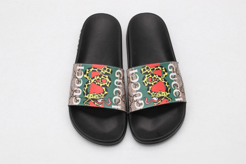 GUC LEATHER SLIDE