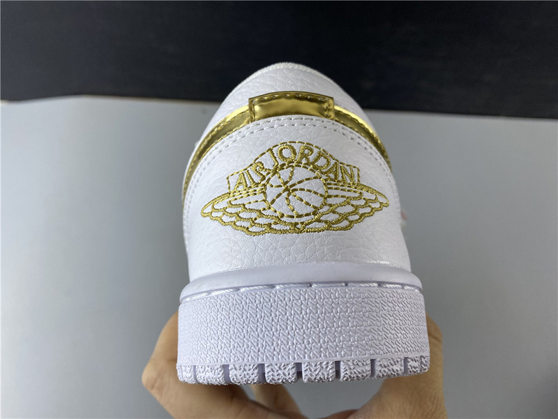 Air Jordan 1 Low SE CZ4776-100