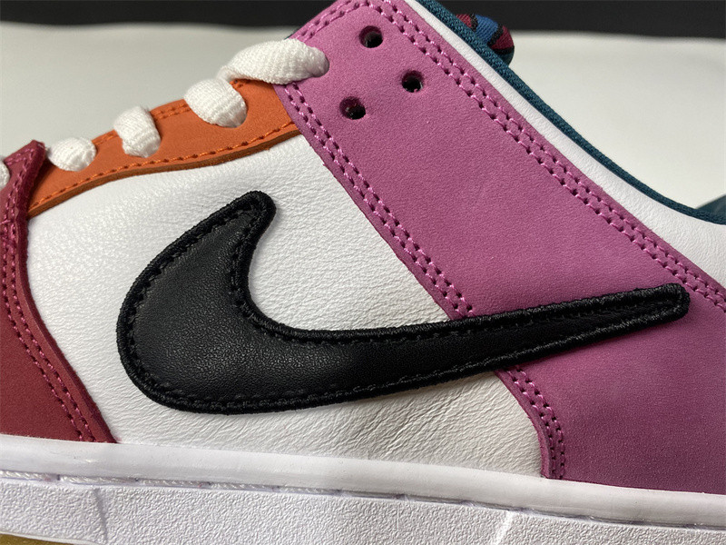PARRA X NIKE SB DUNK LOW DH7695-100