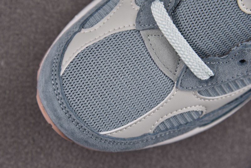 New Balance 992 MiUSA Kith Osaka Pack Men