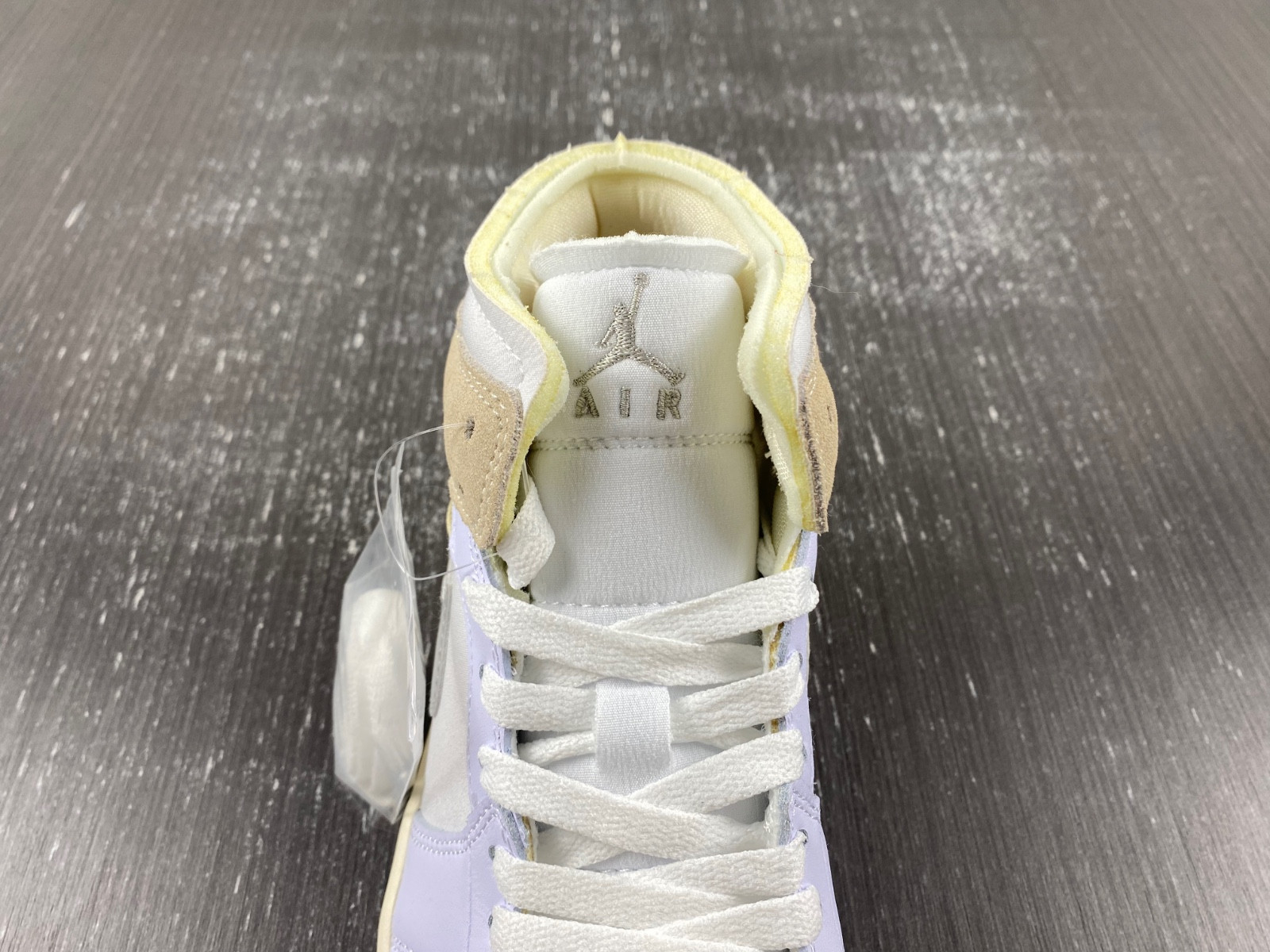 JORDAN Air 1 Mid SE Craft DM9652-120