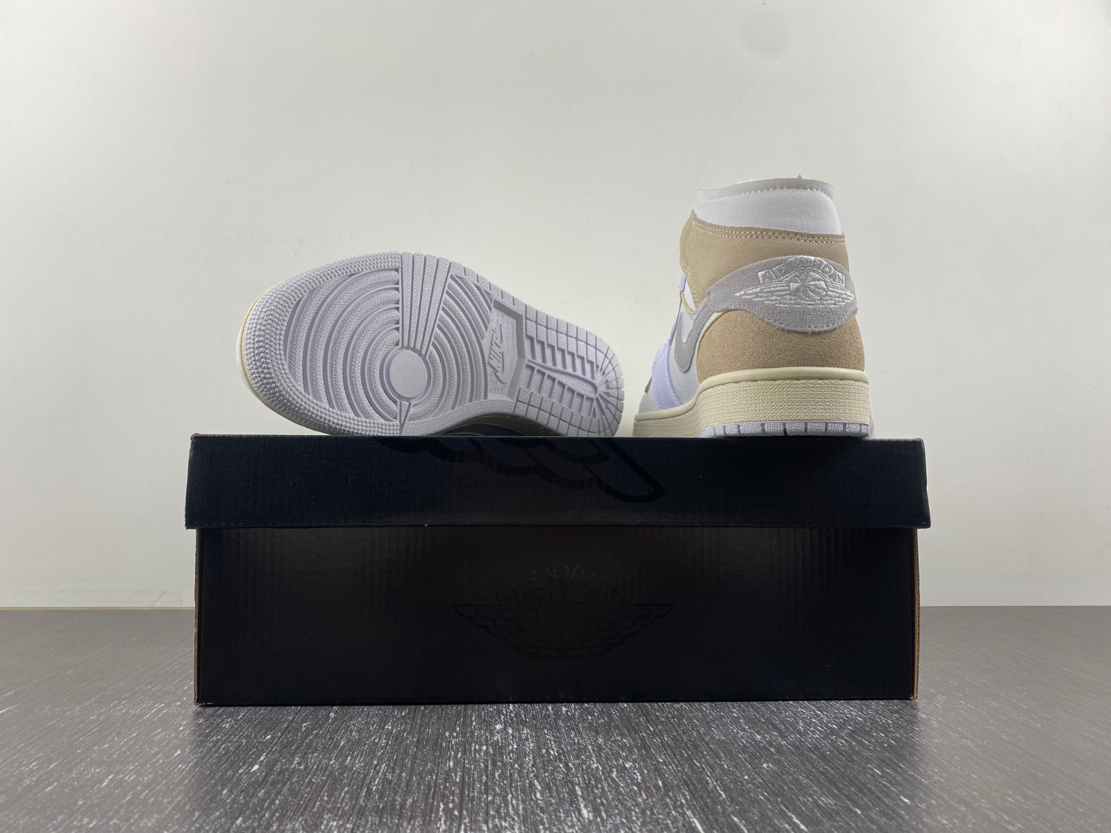 JORDAN Air 1 Mid SE Craft DM9652-120