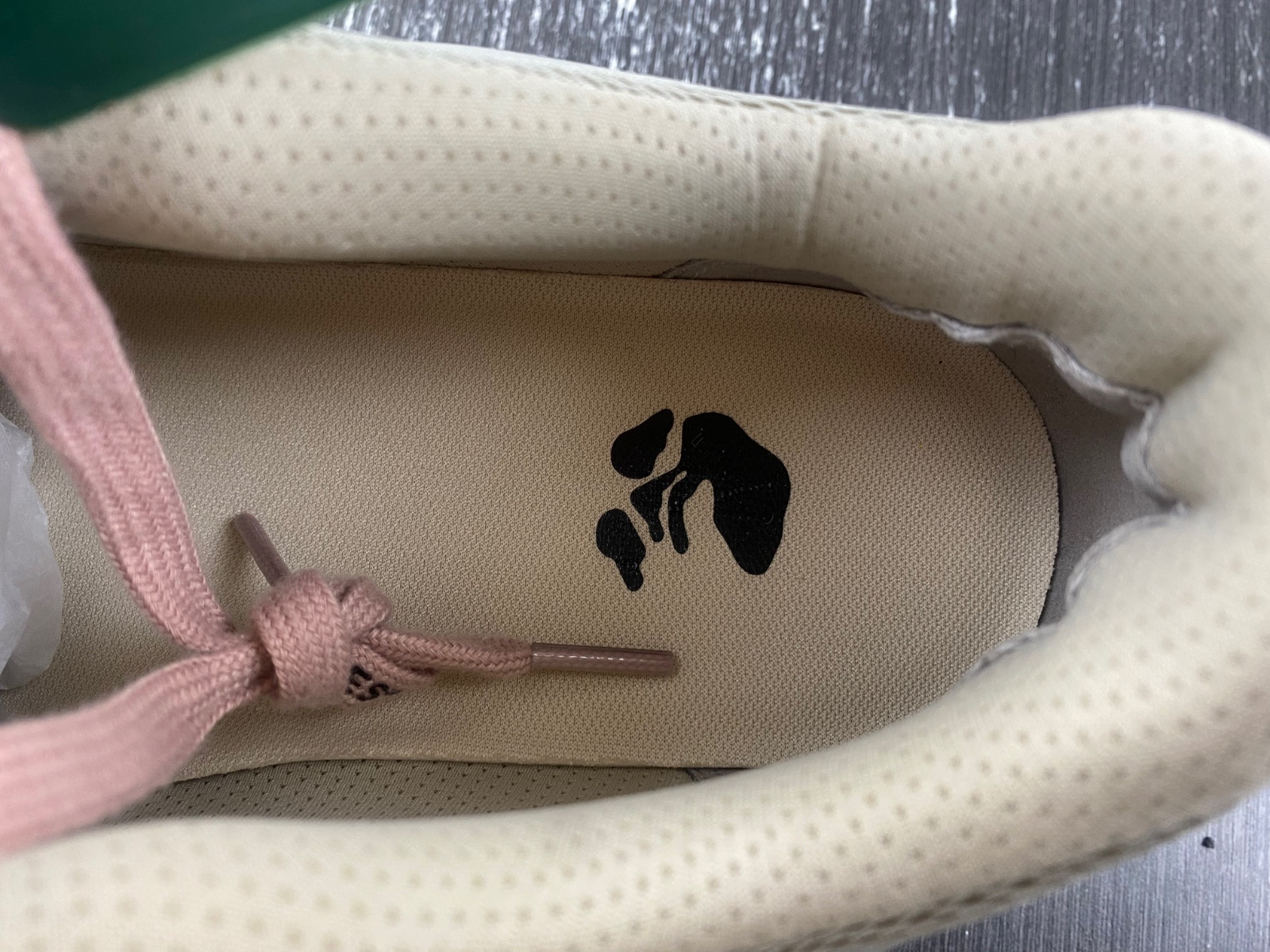 OW C/O ODSY-1000 SPORTS SHOES