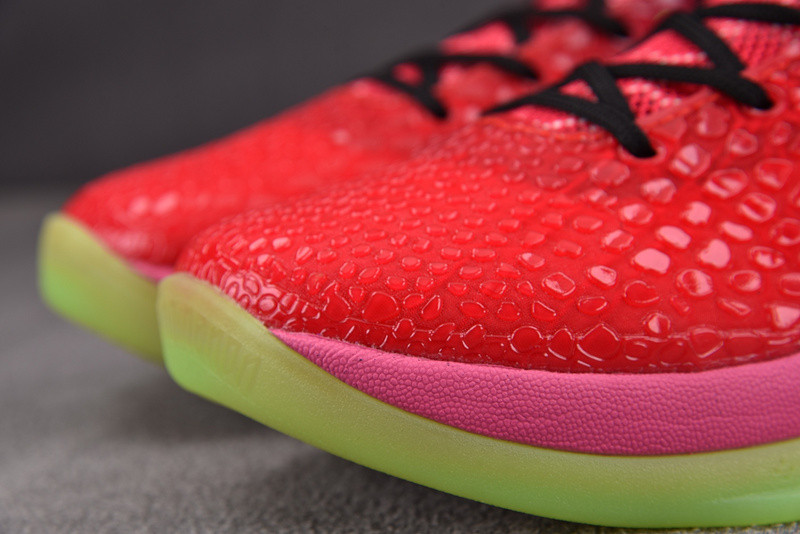 Nike Kobe 11 EM “Mambacurial” 836183-635