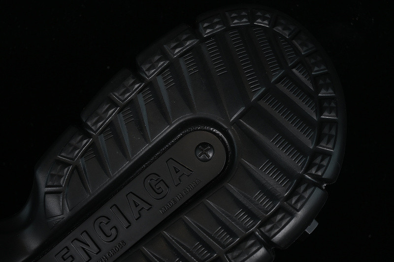 Ba*len*cia*ga slides