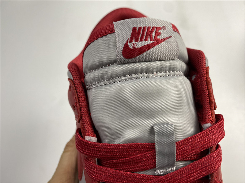 NIKE DUNK LOW UNIV DD1391-002