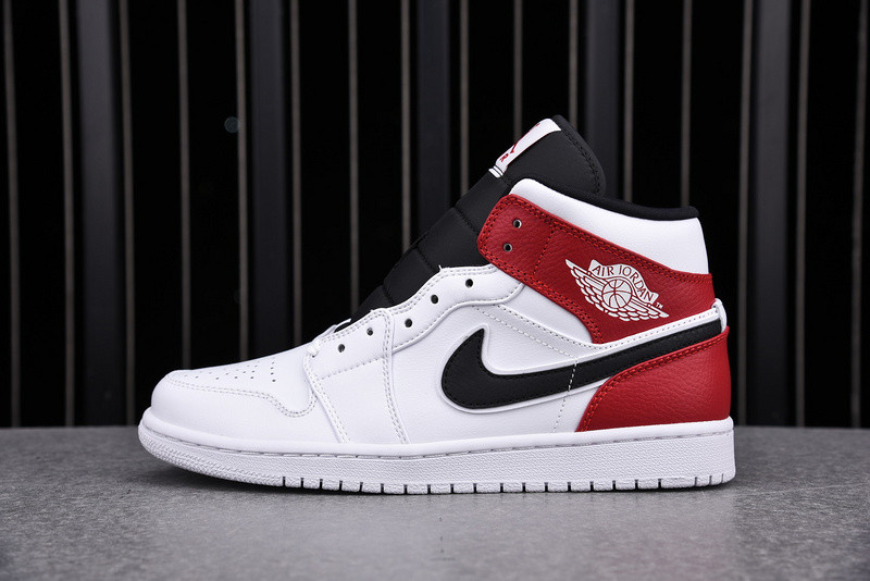 Air Jordan 1 Mid AJ1 554724-116
