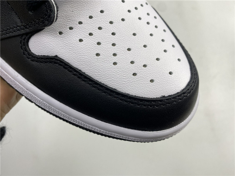 Air Jordan 1 Retro High OG 555088-010