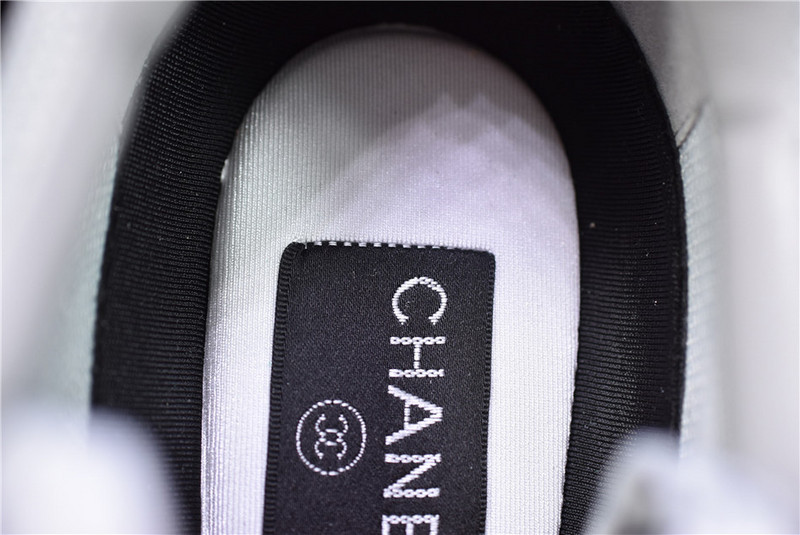 CHA_NEL SNEAKERS