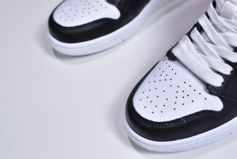 Jordan 1 Mid Black Noble Red (W) BQ6472-016