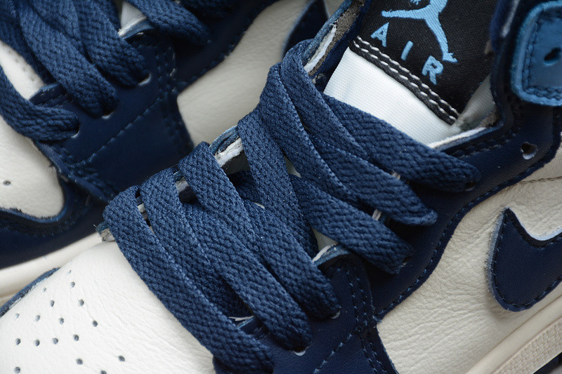 AIR JORDAN 1 MID GS 555088-140