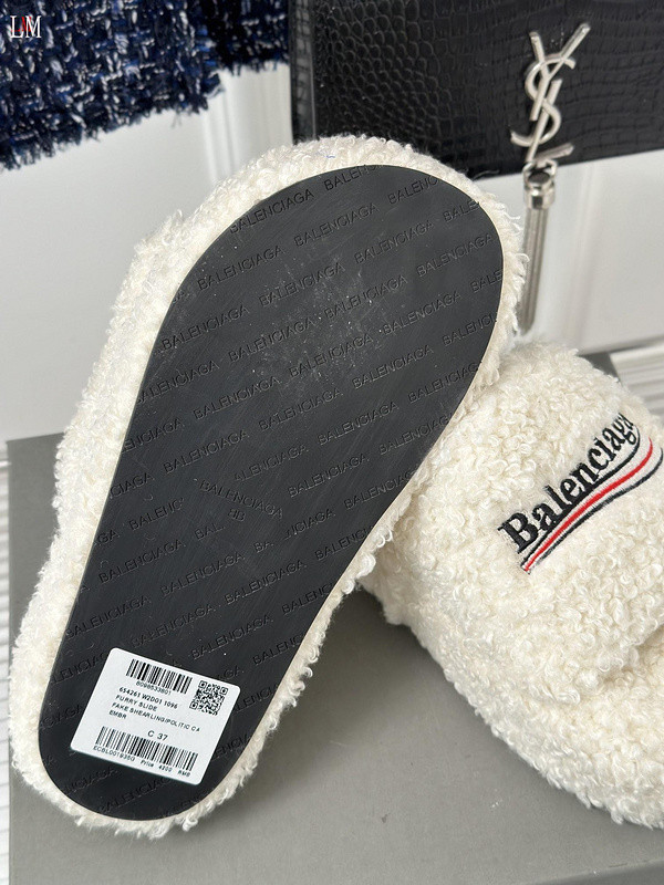 BALENCIAGA SLIDES