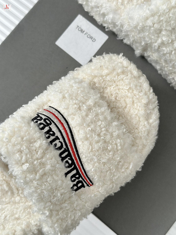 BALENCIAGA SLIDES