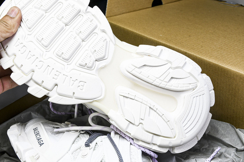 BALENCIAGA TRACK 800590 WTRHK 0010