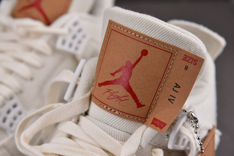 JORDAN 4 RETRO LEVI