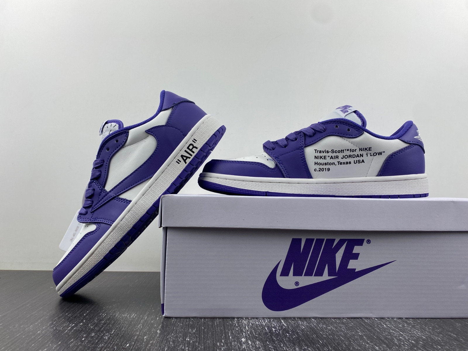 OFF-WHITE x Travis Scott x Air Jordan 1 OW DM7890-386