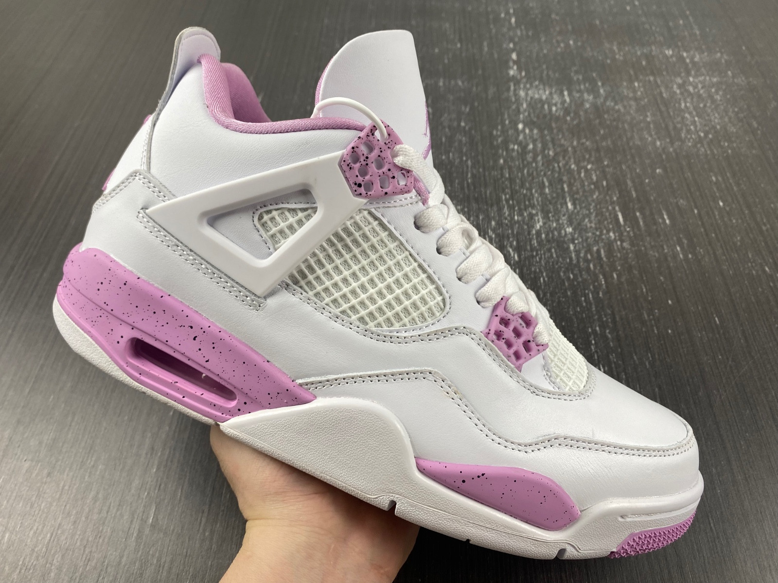 AIR JORDAN 4 WHITE AND PINK CT8527-116