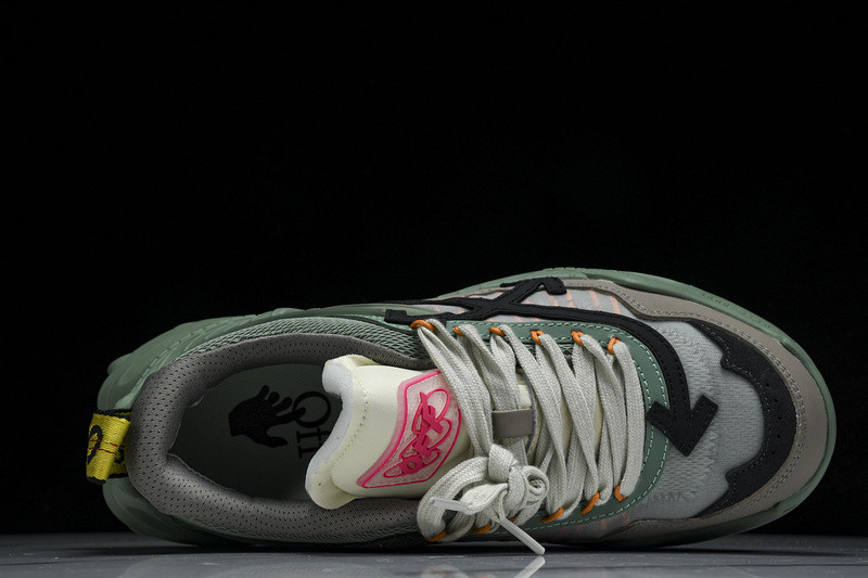 OW C/O ODSY-1000 SPORTS SHOES