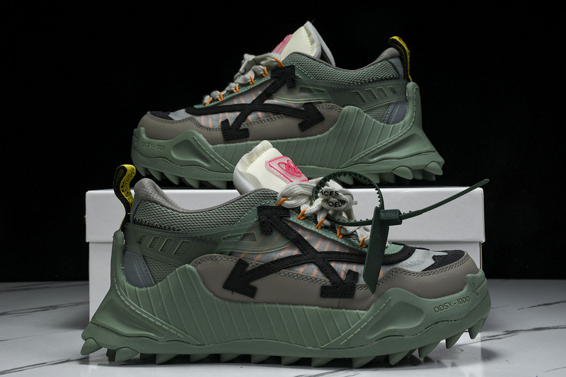OW C/O ODSY-1000 SPORTS SHOES
